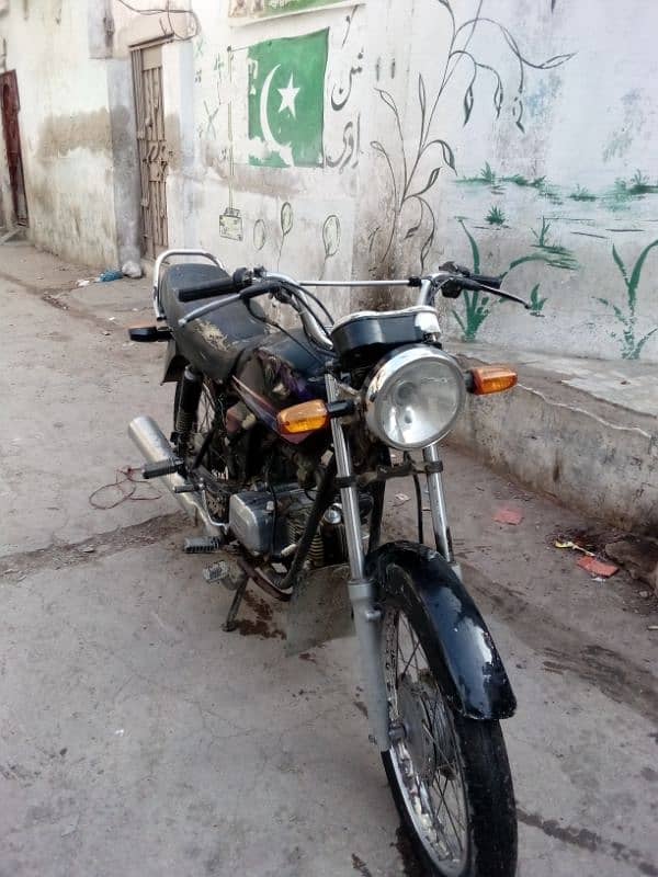 Honda CD 100 only book & engine ok hai 4