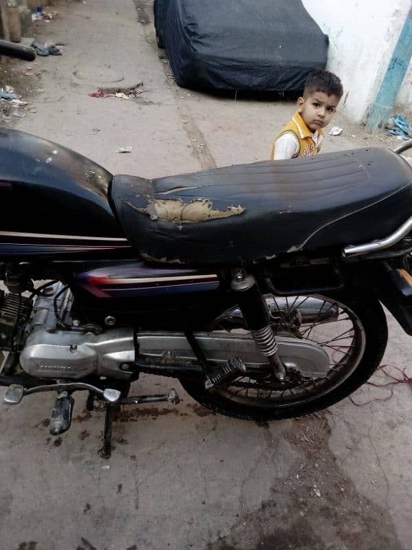 Honda CD 100 only book & engine ok hai 7