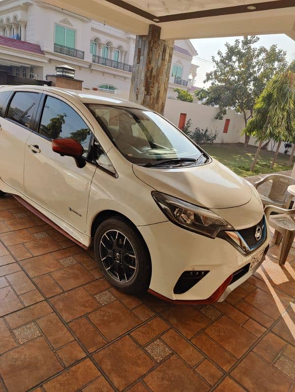 Nissan Note E Power 2018 0