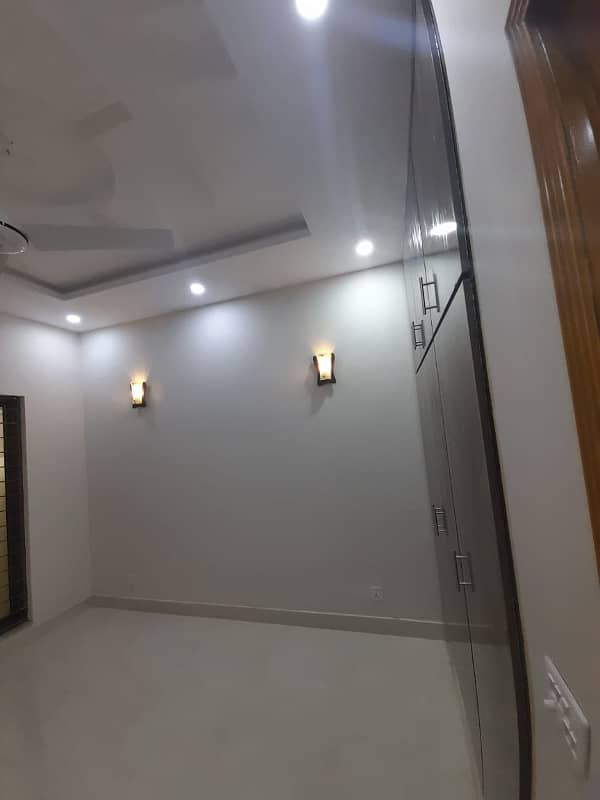 5 Marla Beautiful House For Rent In DHA 11 Rahbar 19