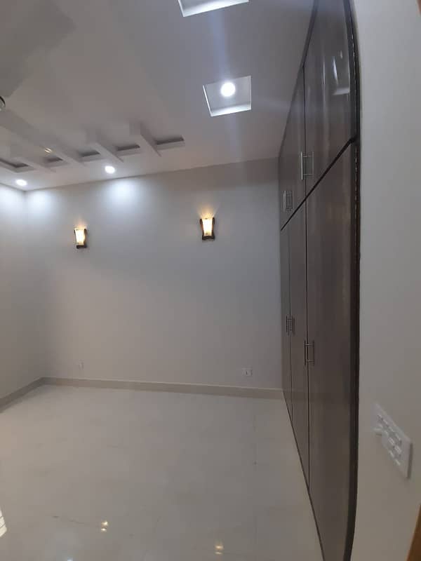 5 Marla Beautiful House For Rent In DHA 11 Rahbar 20