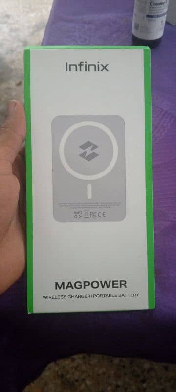 wireless magnetic power bank 0