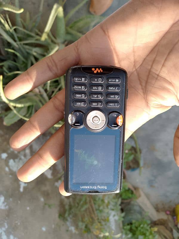 Sony Ericsson w810 1