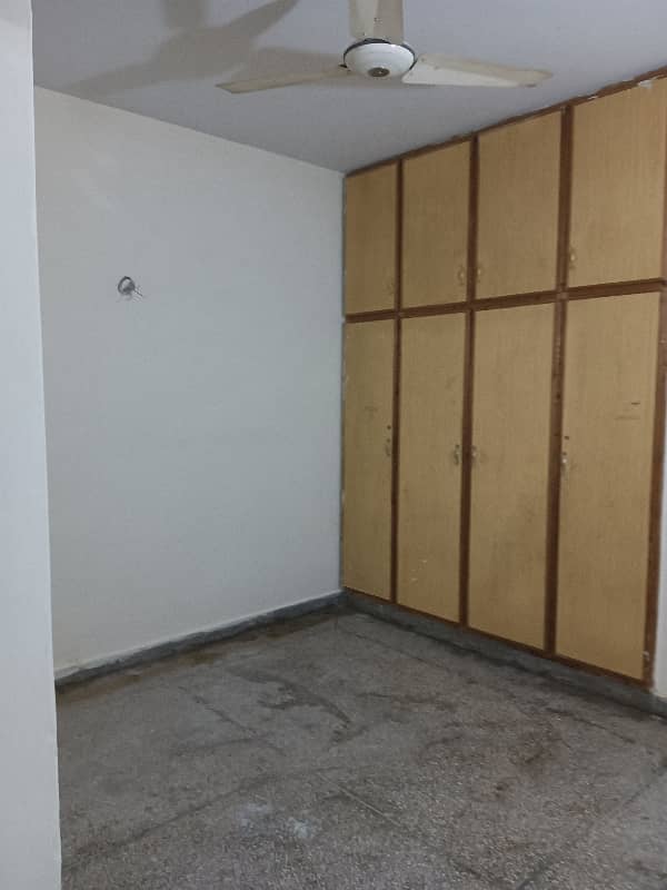 G-11/4 FGEHA E-Type First Floor Flat For Rent 5