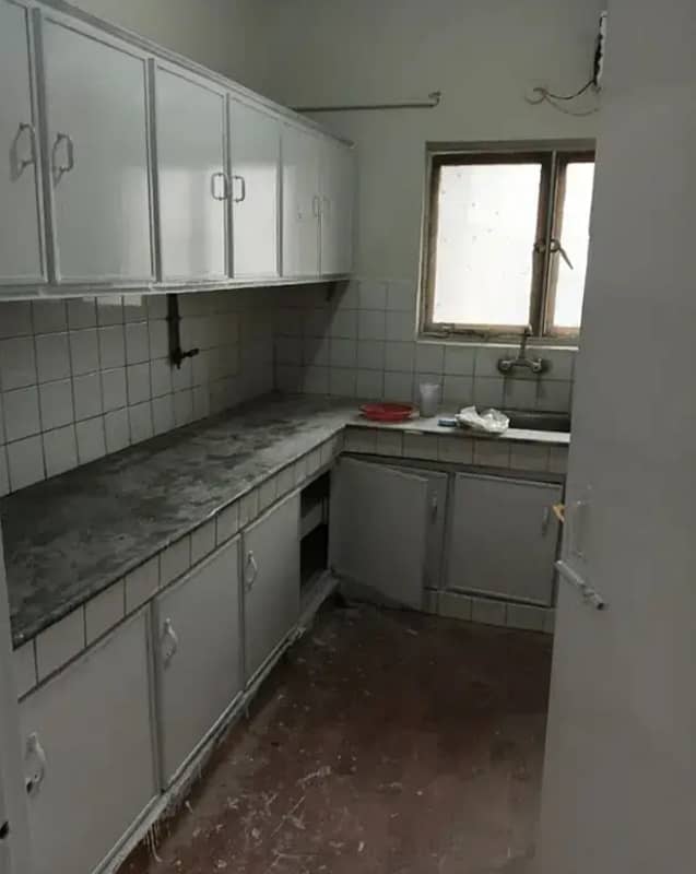 G-11/4 PHA C-Type 2nd Floor Flat For Rent 2