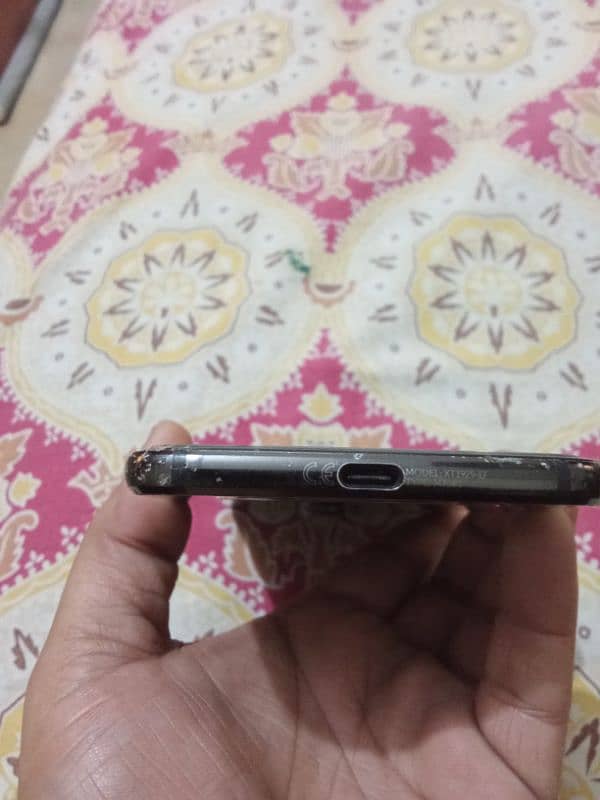 Moto Z3 - 4/64 (PTA Blocked) 4