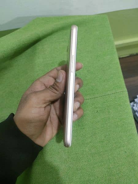 Oppo A37f neat and clean 2