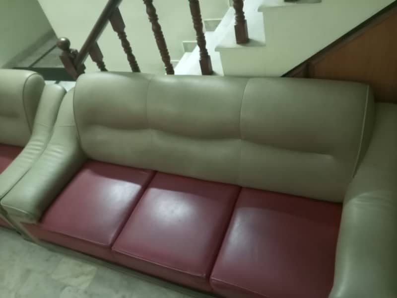 6 seater sofa set. 3