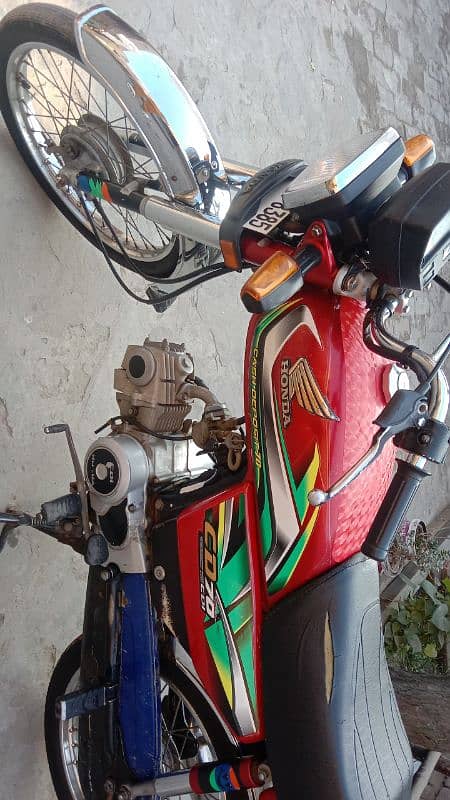 Honda cd70 2022 0