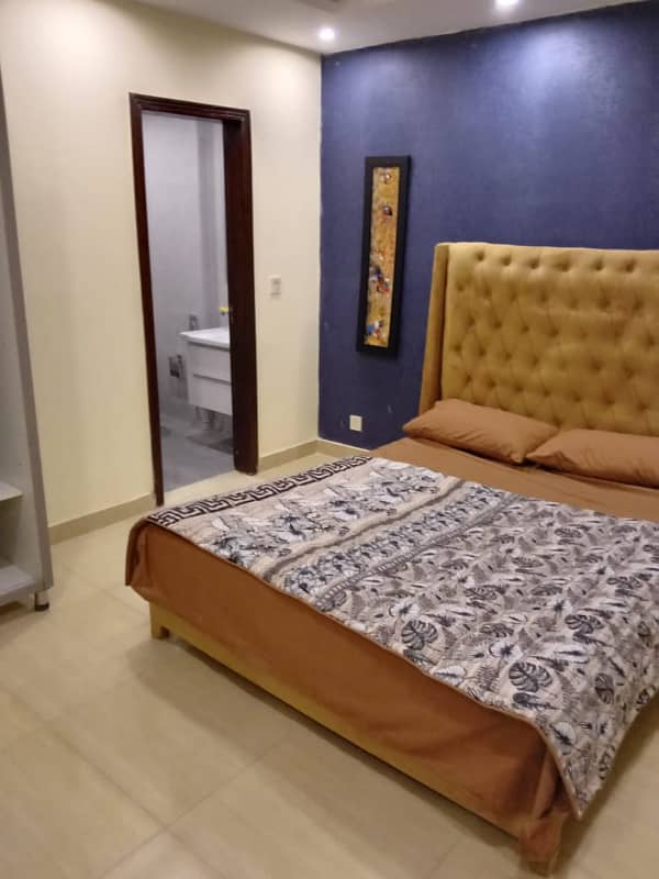 Two Bedrooms Apartment For Sale in Bahria Town Lahore. 5