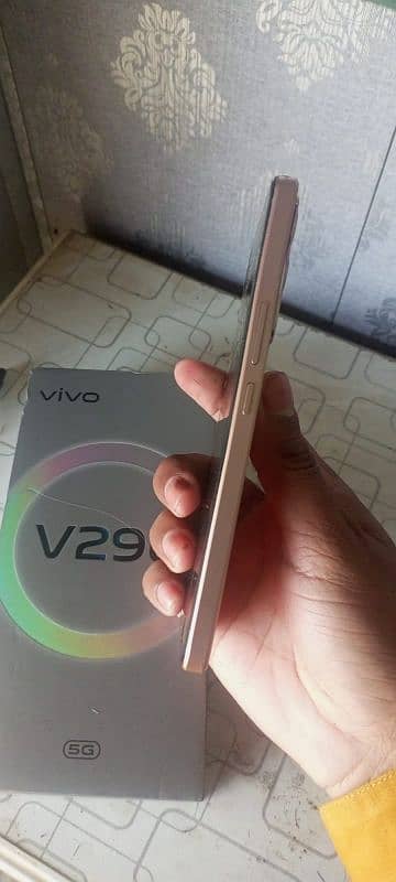 Vivo v29e full box 1