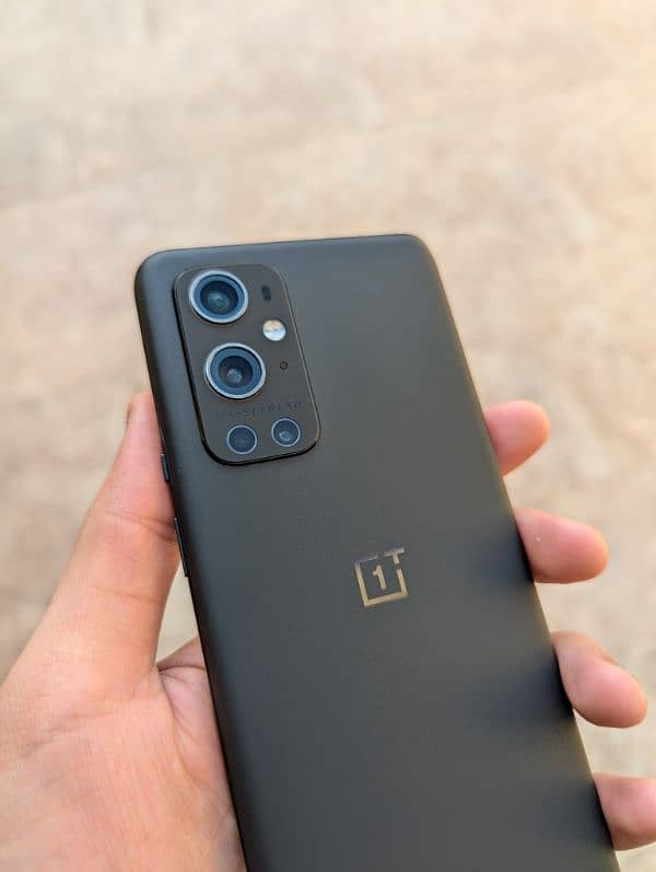 OnePlus 9 Pro 12/256, PTA approved, green line 2