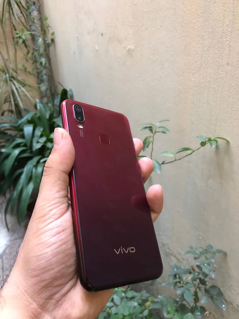 Vivo Y11s 4