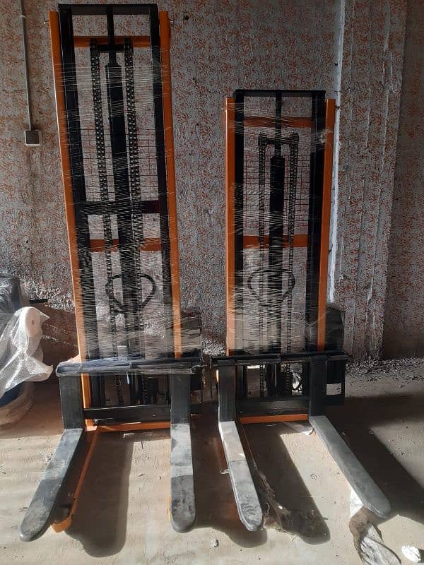 Manual Stacker Lifter Available For Sale Delivery All Pakistan 1