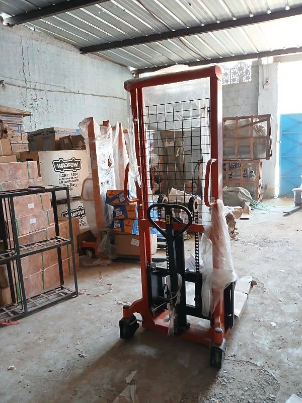 Manual Stacker Lifter Available For Sale Delivery All Pakistan 2