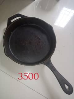 cast iron  pan