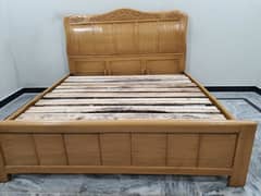 Solid wood King size bed Only bed New ha use ni hua (just call me)