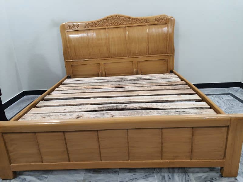 Solid wood King size bed Only bed New ha use ni hua (just call me) 1