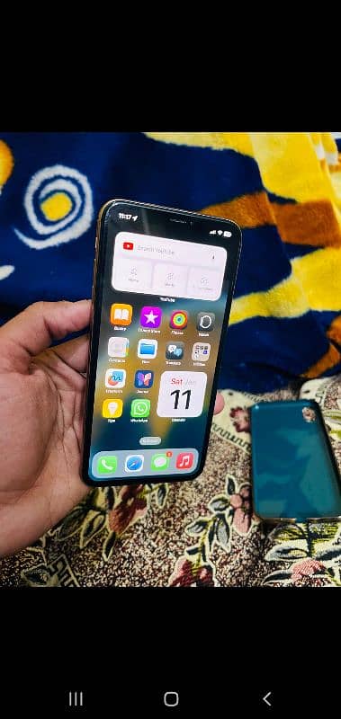 iPhone xs max pta aproved 7