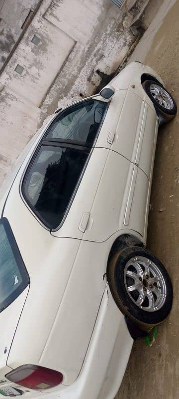 Suzuki Baleno 2005 0