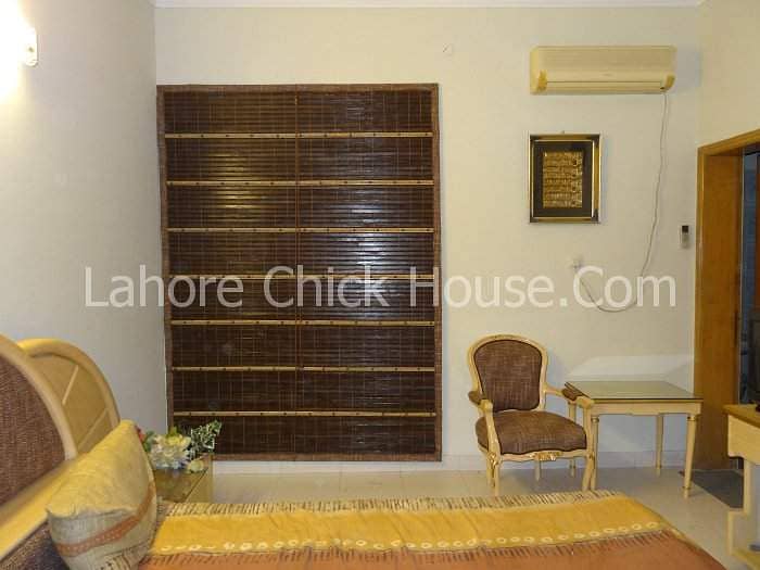 Wooden Chicks | Roller Blinds | Wooden Blinds | Baskets 1