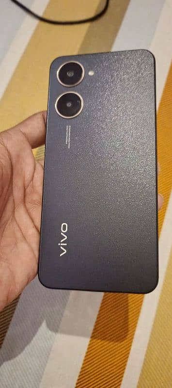 Vivo Y03t 4 / 64 10 months warranty 1