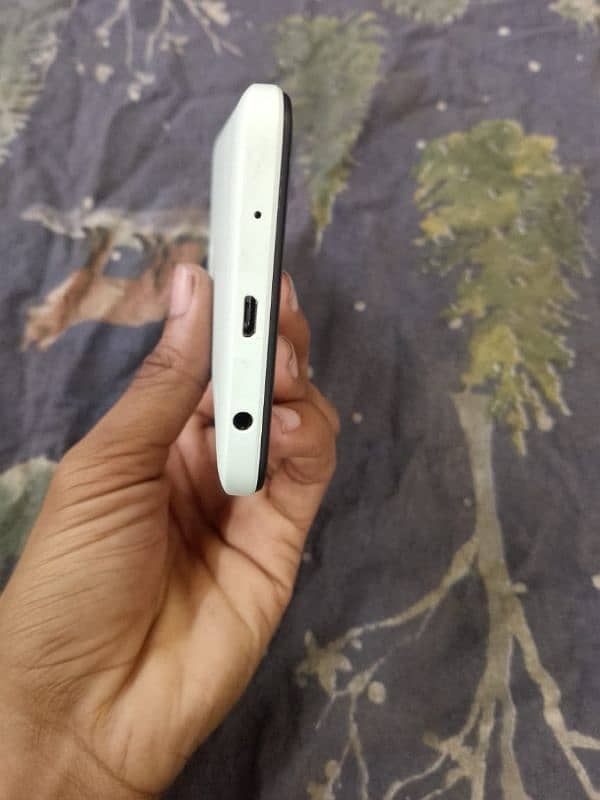 Redmi a2 plus 4