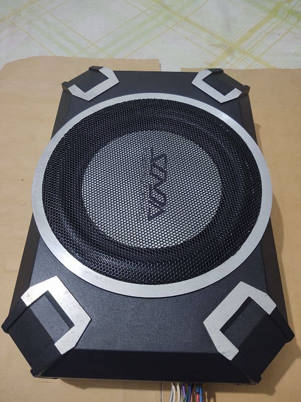 original imported branded Geniune American Underseat subwoofer 0