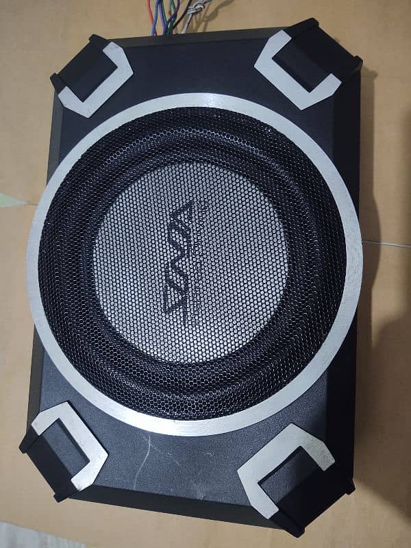 original imported branded Geniune American Underseat subwoofer 7