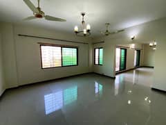 Exclusive Open View Near Mosque & Park 3rd Floor Apartment For Sale In Prime Location Call Now!