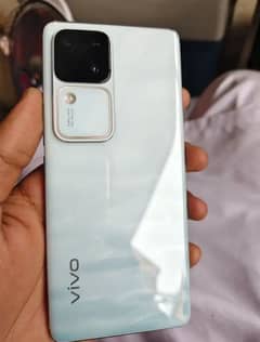 vivo v30 with excellent condition