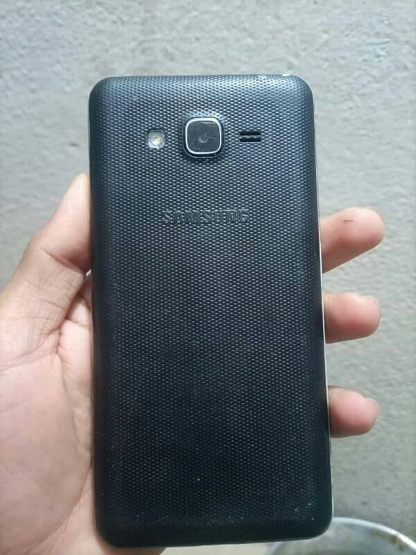 memory 1.5gb/8gb model i think samsung galxy grand prime he. 3