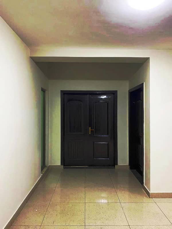 Exclusive Offer: 2nd Floor New Design Apartment For Sale - Prime Location In Askari 10 Sector - F 2