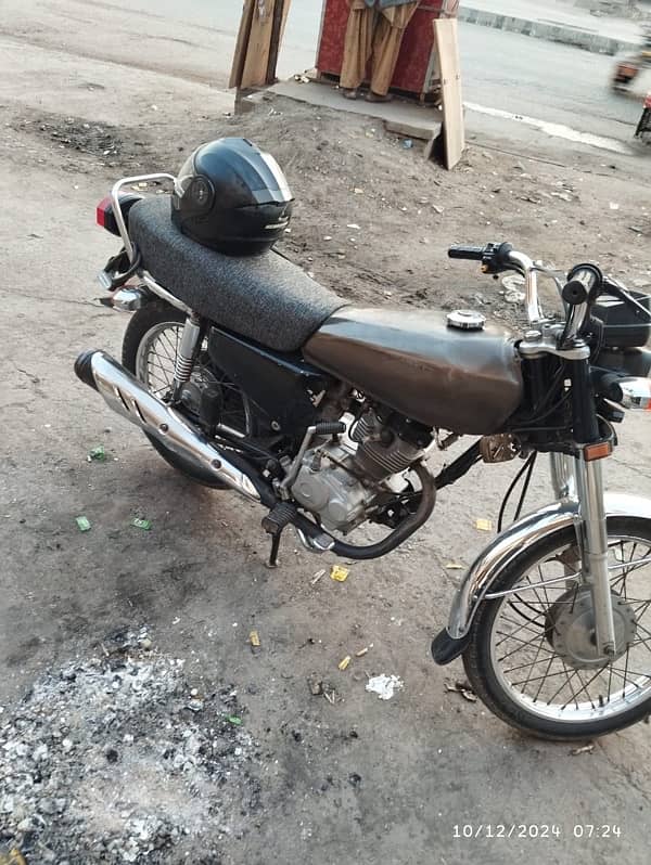 Honda CG 125 black hyd number 4