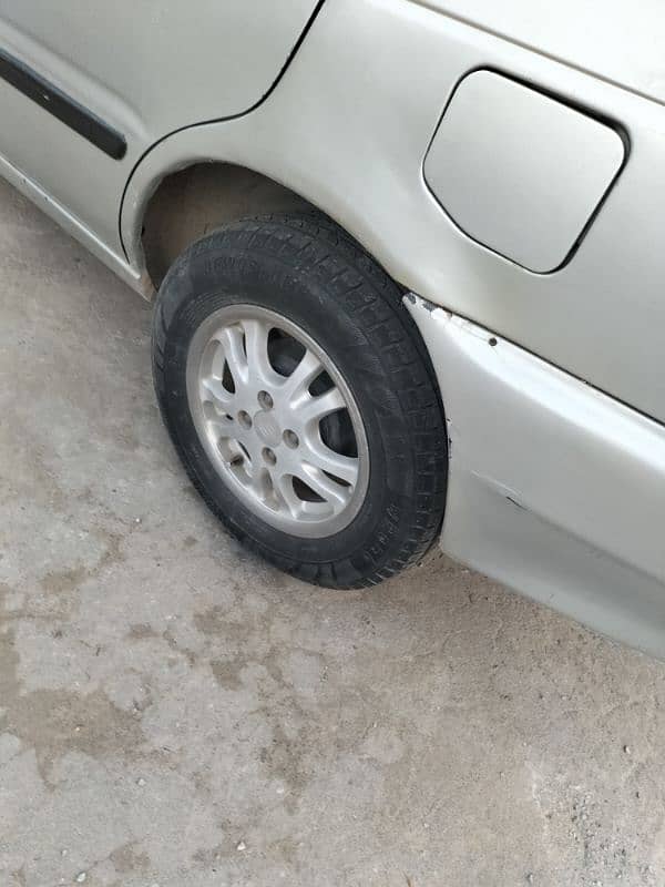 Suzuki Baleno 2001 4