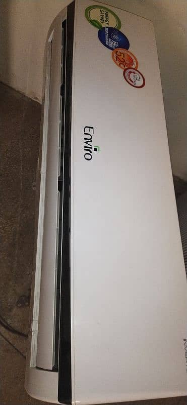 Enviro 1.5 ton Dc Inverter heat and cool genuine condition 0