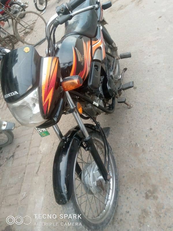 HONDA 100 praidor 03064806563 4