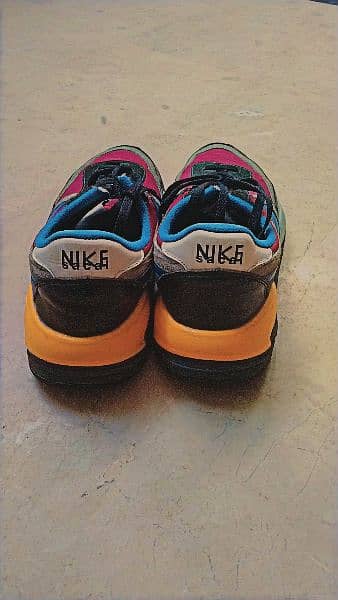 Nike branded shoes  Vietnam original price 150$ size 09 condition 10/9 2