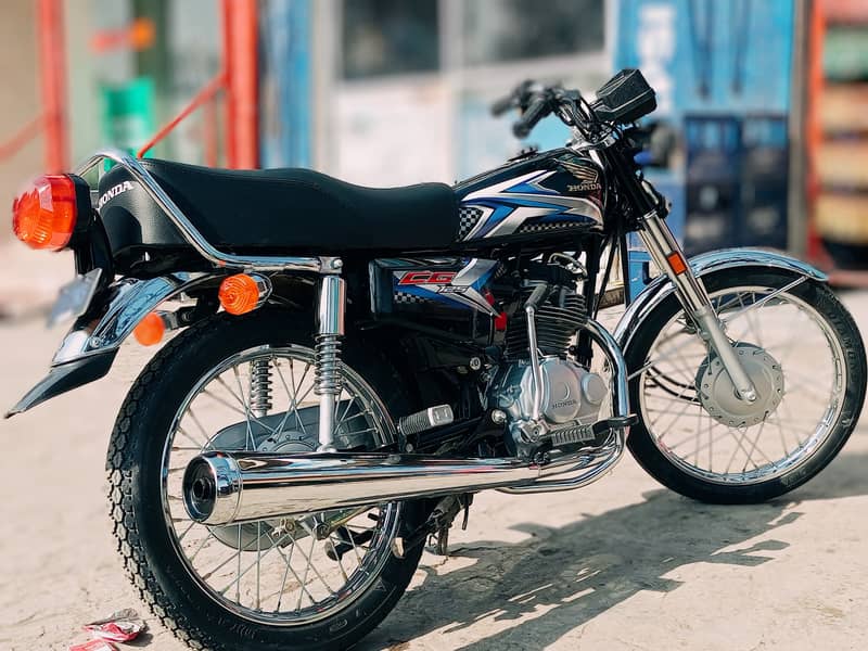 Honda CG 125 2025 1