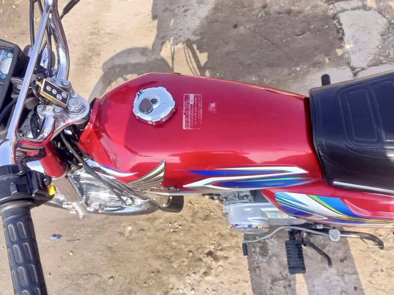 Honda 125 2022 Model untiqe pice Contact & WhatsApp Number 03185938465 3