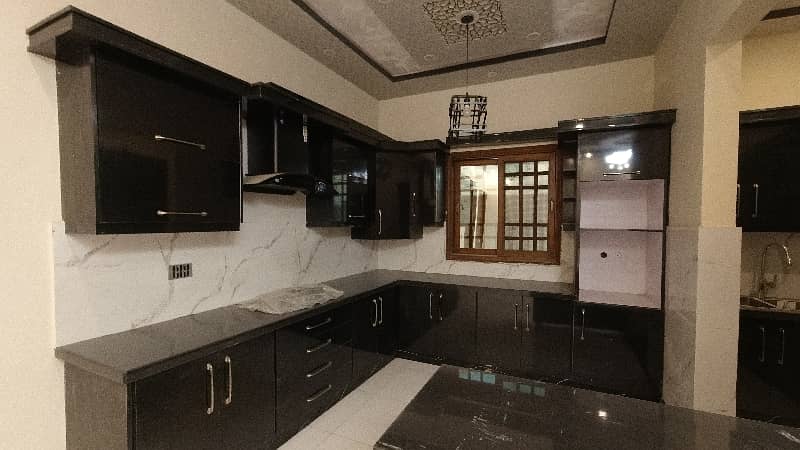 Brand New Bungalow For Sale in Gulshan-e-Iqbal 14