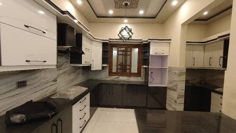 Brand New Bungalow For Sale in Gulshan-e-Iqbal 43