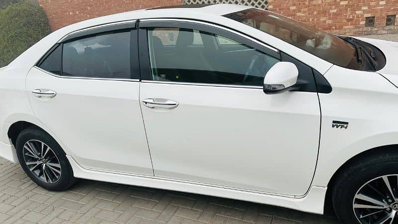 Toyota Corolla Altis X 2021 5