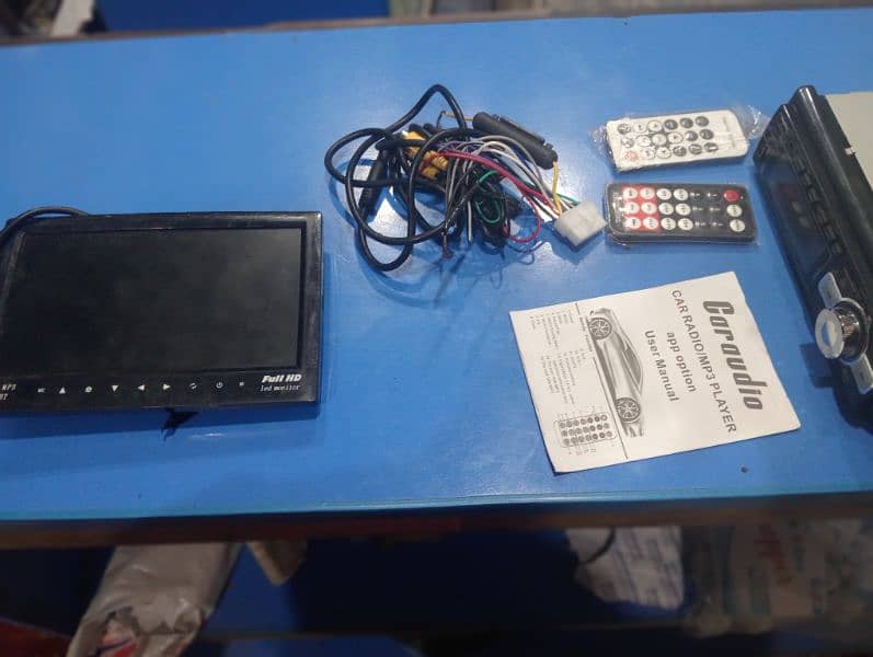 Car audio system LCD pioneer 1