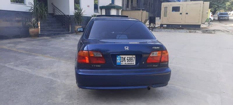 Honda Civic Oriel 2000 8