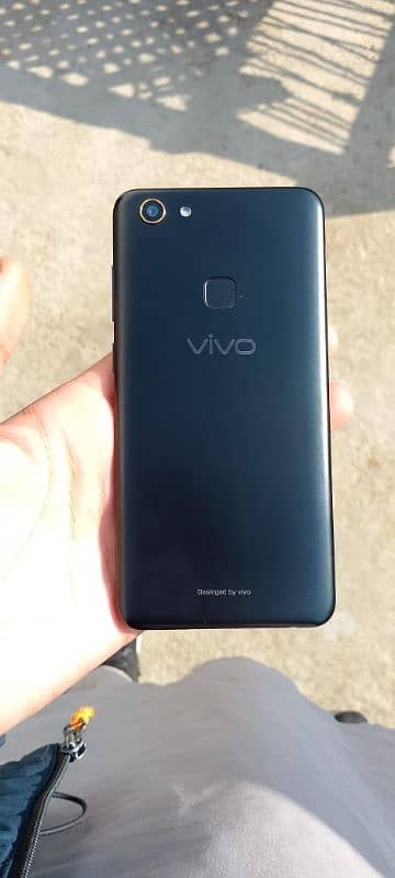 Vivo Y 75a 6/128 gb 4