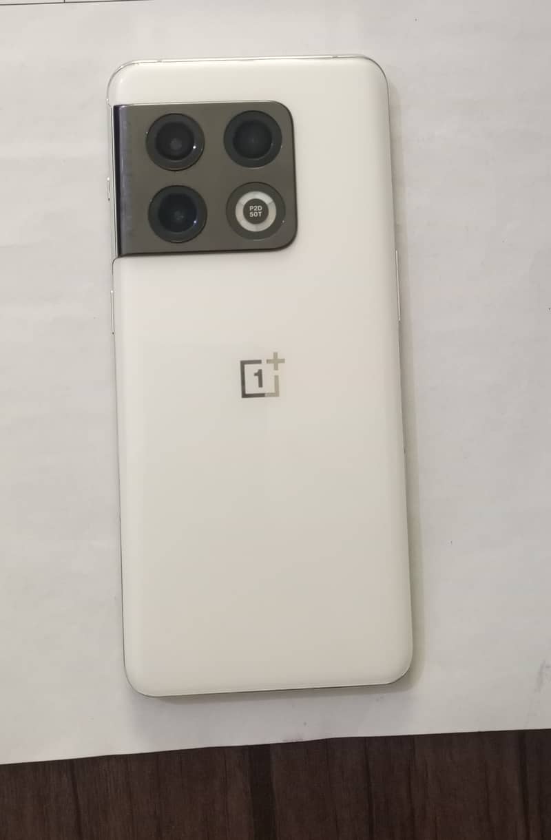 One Plus 10 Pro 0