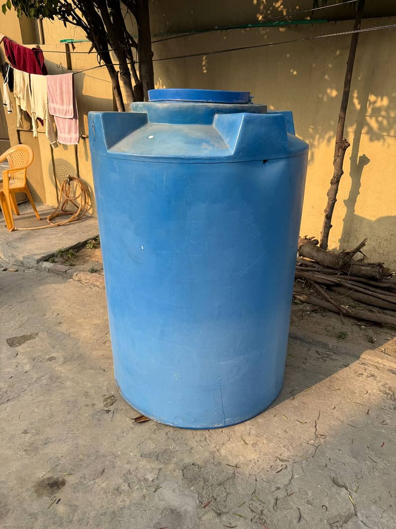 Water Tank 200 Gallons for Sale 0