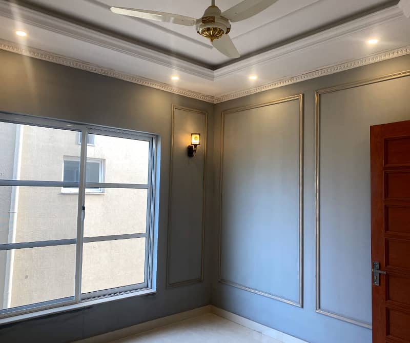 5 MARLA BRAND NEW HOUSE AVAILABLE FOR SALE (AT REASONABLE PRICE) IN CITI HOUSING GUJRANWALA 21