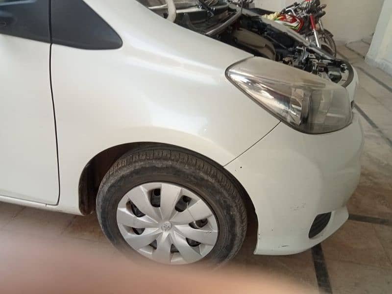 Toyota Vitz 2016 1